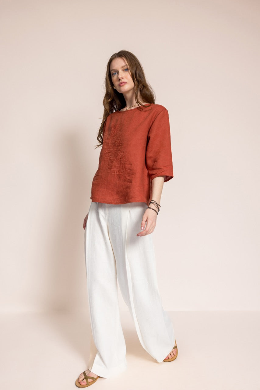 Bülbül Önü Tüy Nakışlı Tarçın Keten Bluz