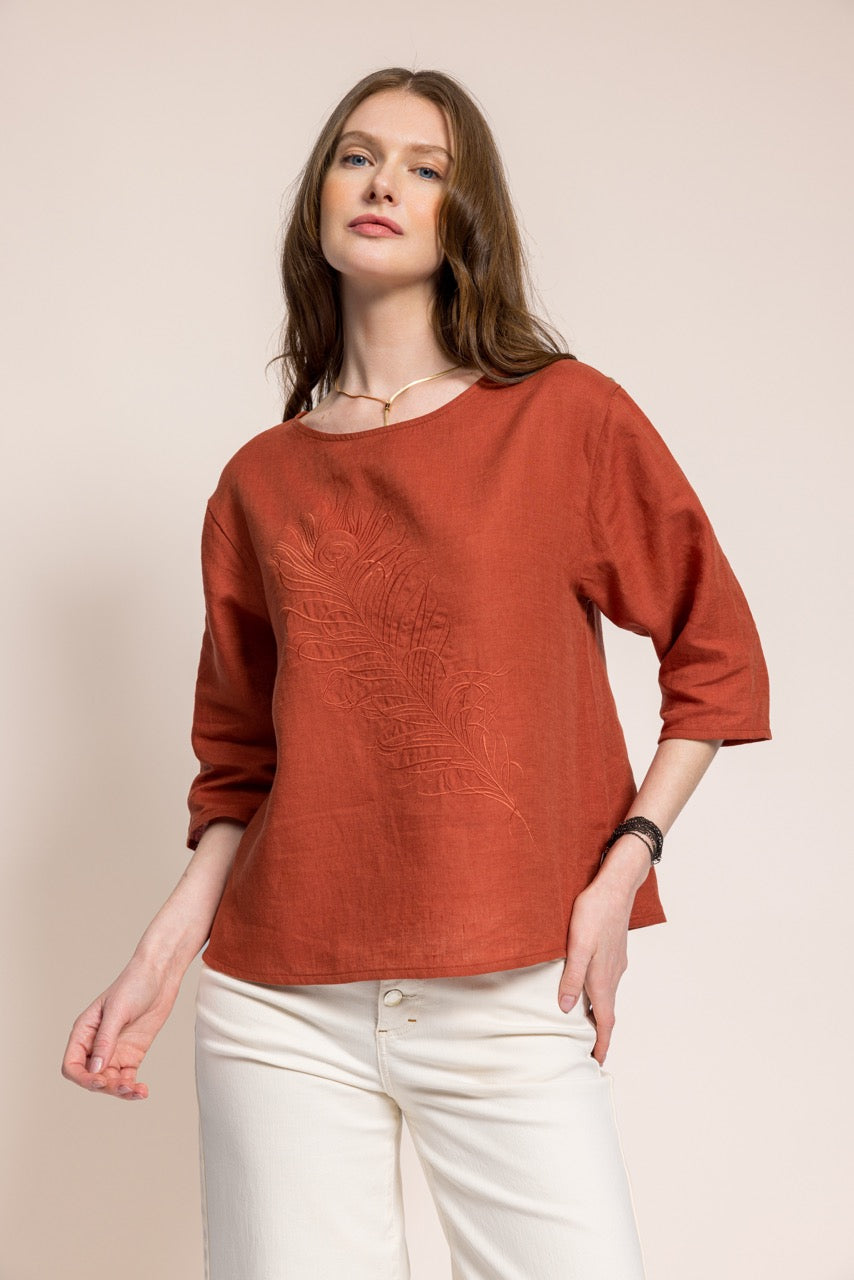 Bülbül Önü Tüy Nakışlı Tarçın Keten Bluz