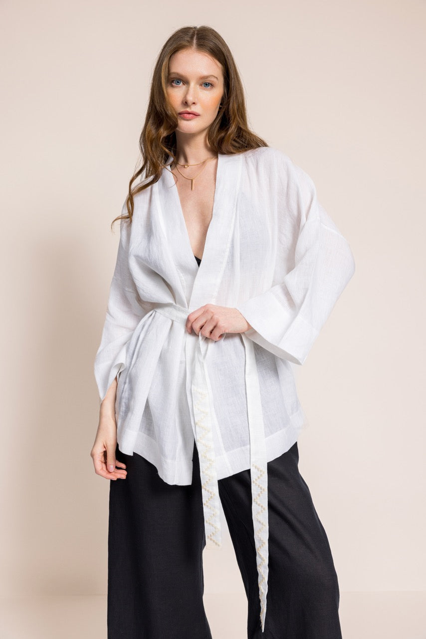 Çıngı - Kemeri El Nakış Detaylı Beyaz Düz Kimono