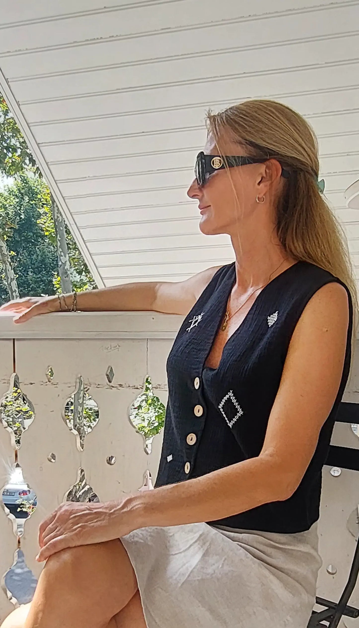 el nakis detayli siyah kanava yelek