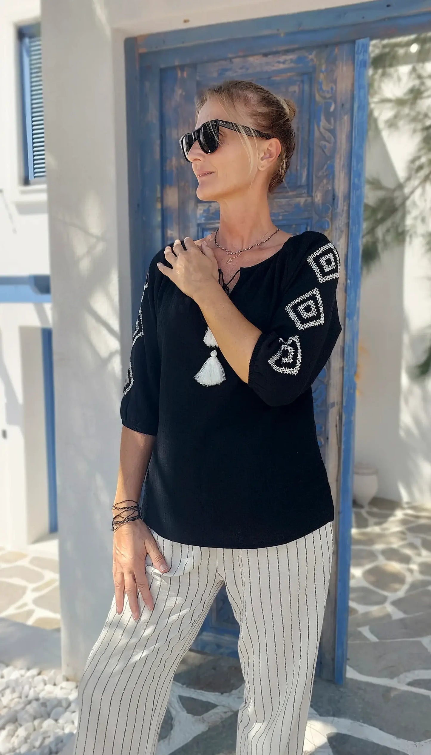 bluz siyah etnik cizgili pantolon takim