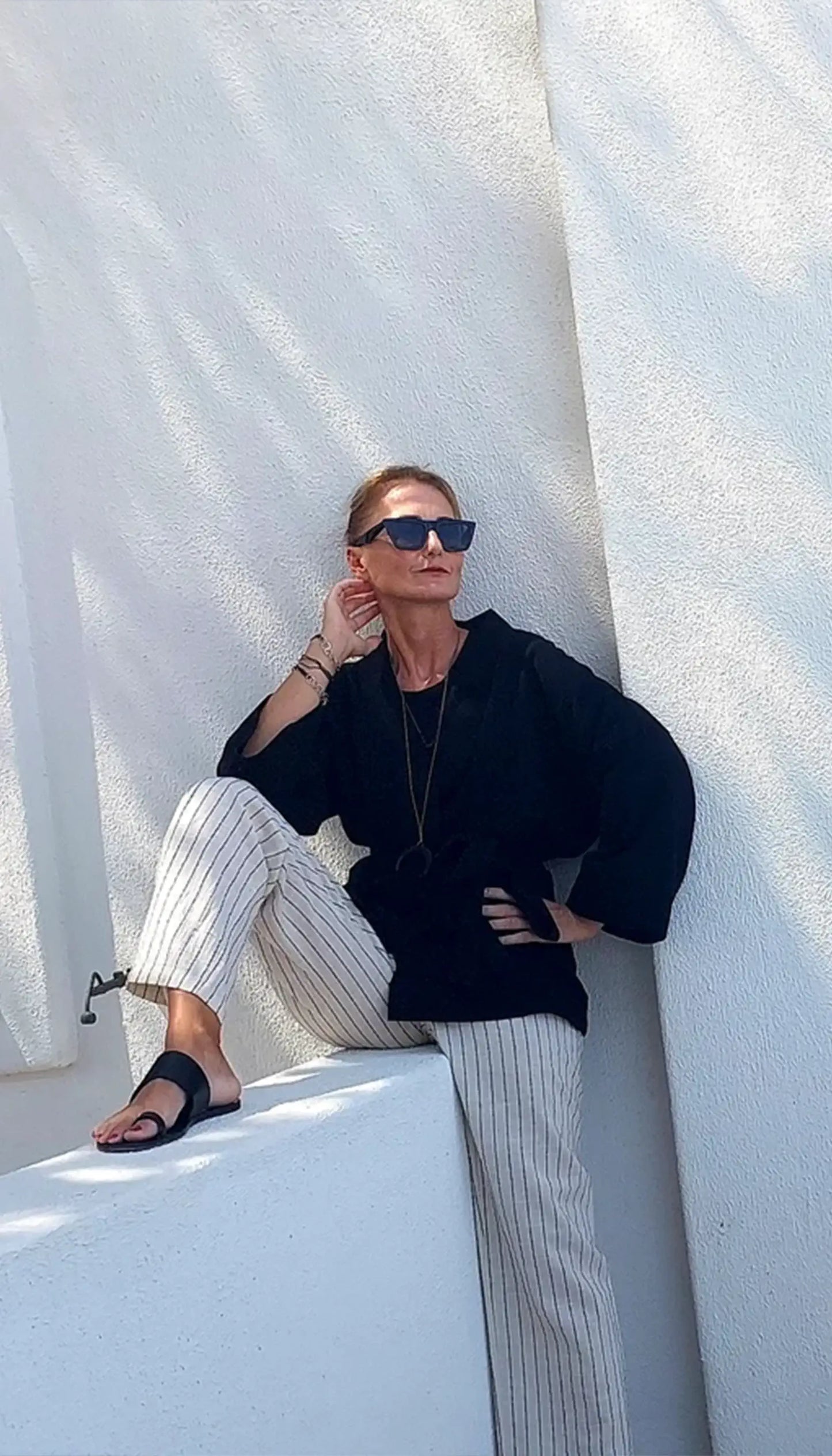 kisa muslin nakis islemeli siyah kimono