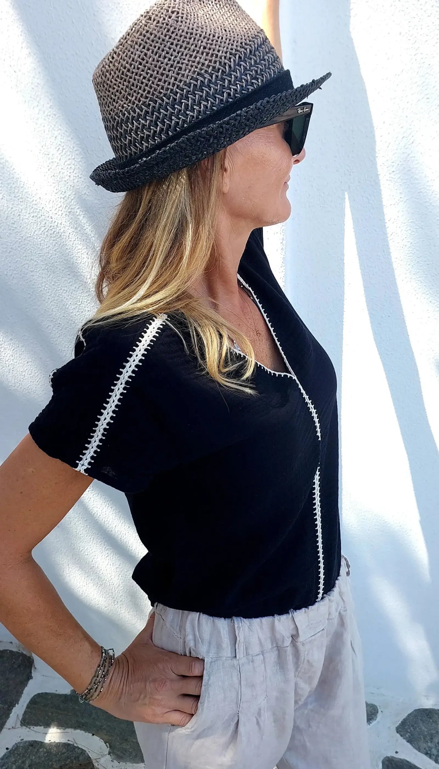 siyah muslin el nakisli kadin kanava bluz